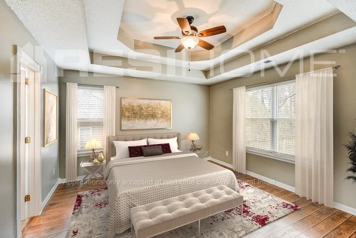 513 Baronne St - Photo 6 of 16