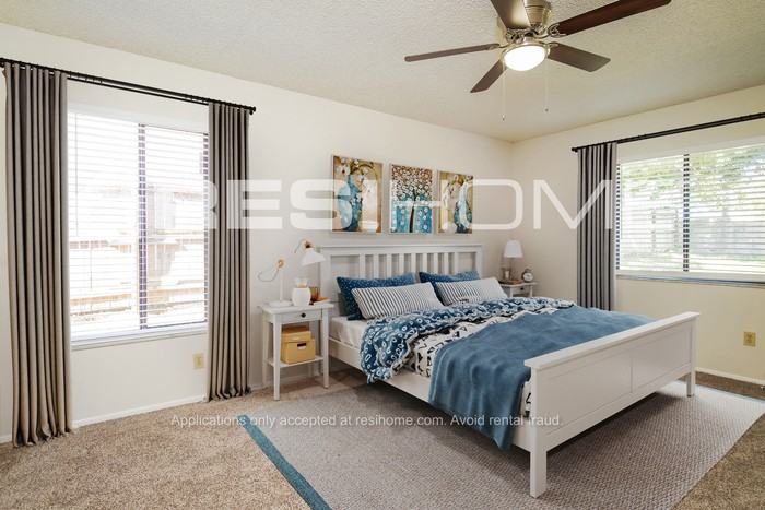 7474 Radiant Cir - Photo 7 of 18