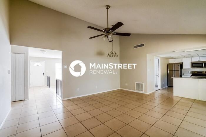 813 Borde Del Camino Dr - Photo 4 of 15