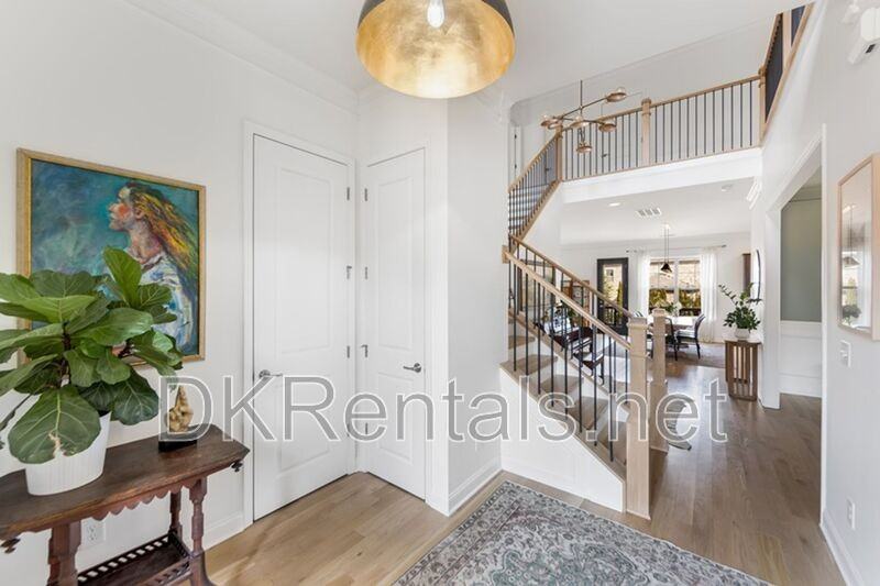 2422 Brewer Way Ne - Photo 3 of 37