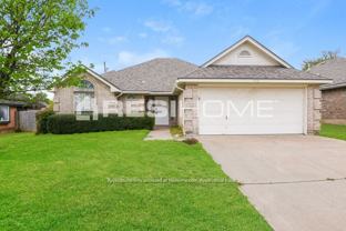 1410 Hyde Park Blvd - Photo 1 of 1