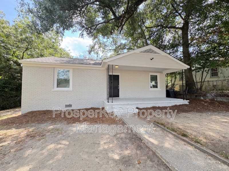 3640 Walton St - Photo 2 of 12