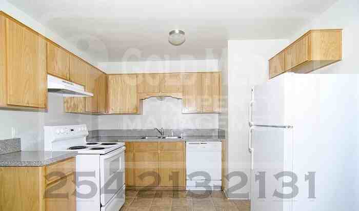 401 W Avenue E #E - Photo 3 of 4