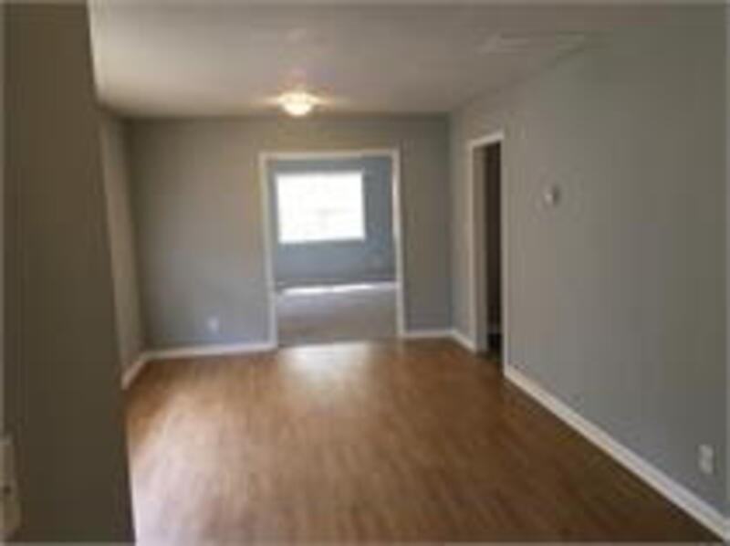 805 Pamela Dr - Photo 3 of 10