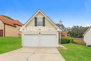 featured image of 1430 Camelia St