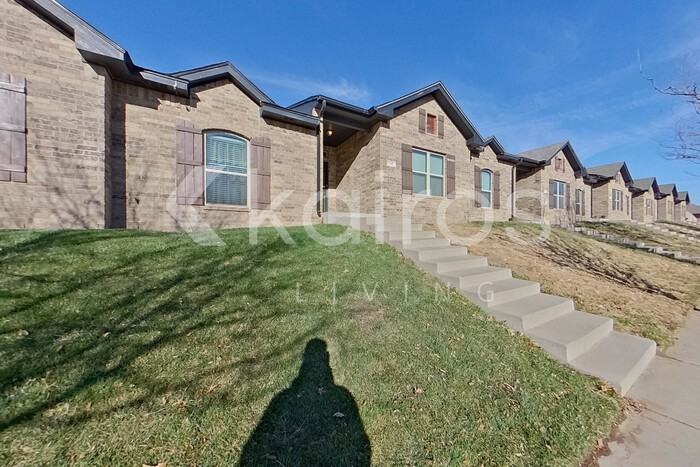 7110 Mosley St - Photo 2 of 28