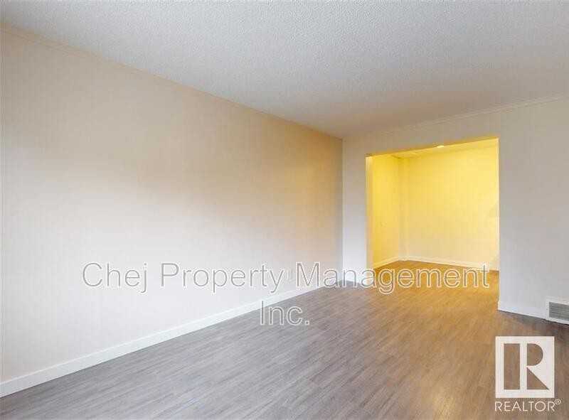 4C Callingwood Crt Nw - Photo 5 of 11