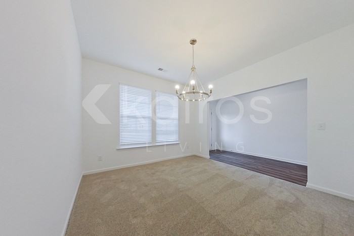 105 Silver Maple Ln - Photo 2 of 23