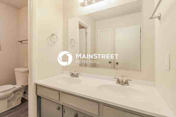 509 Barclay Square Ct - Photo 7 of 15