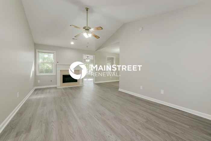 1185 Sunday Ln - Photo 3 of 16