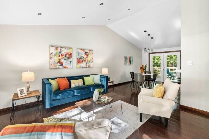 13206 Thornridge Ln - Photo 5 of 32