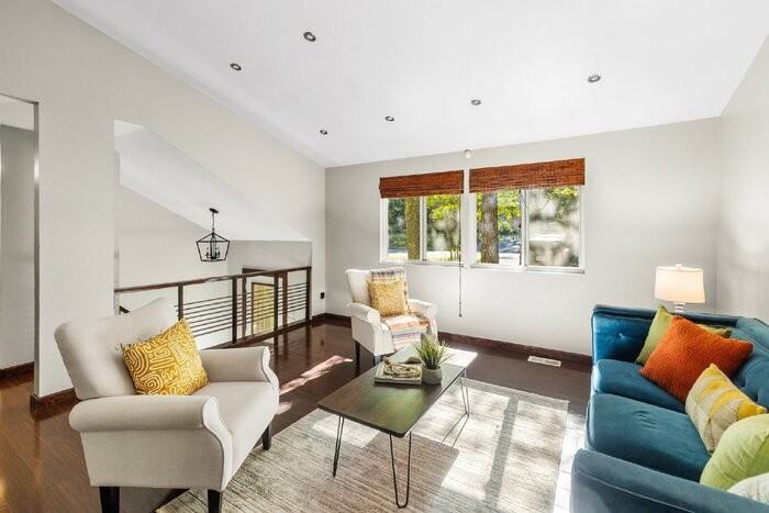 13206 Thornridge Ln - Photo 6 of 32