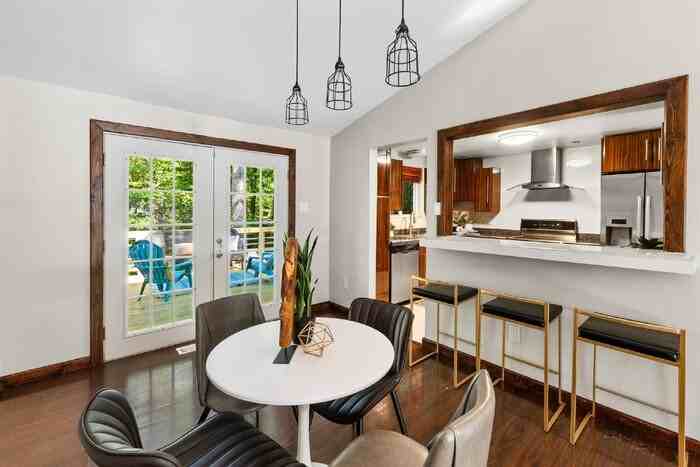 13206 Thornridge Ln - Photo 7 of 32