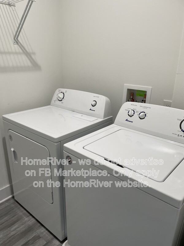 1810 Dr Martin Luther King Jr Dr - Photo 3 of 6