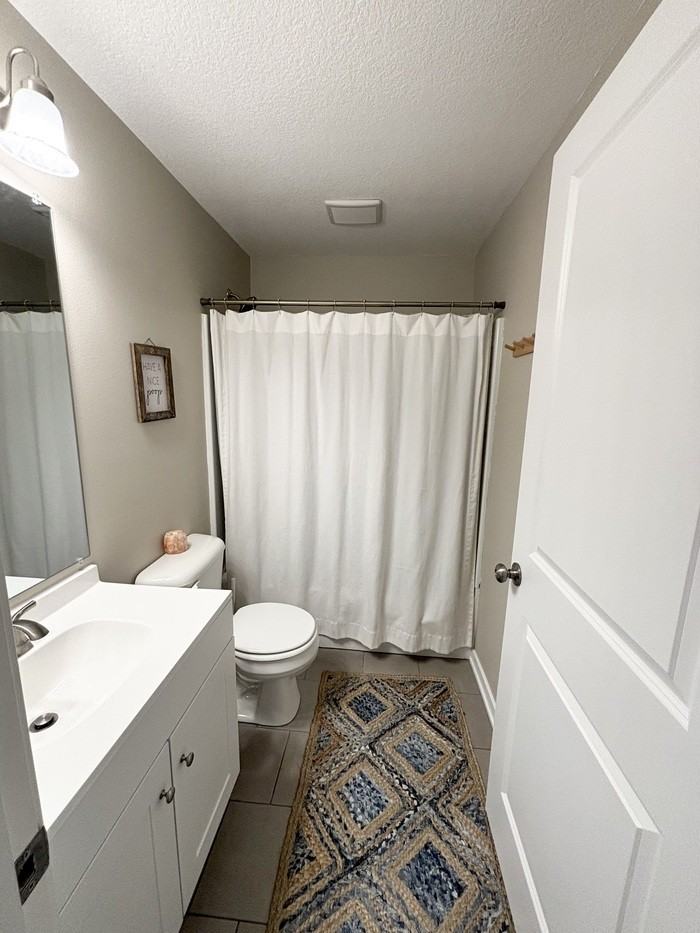 4218 Nw Linwood Dr - Photo 3 of 26