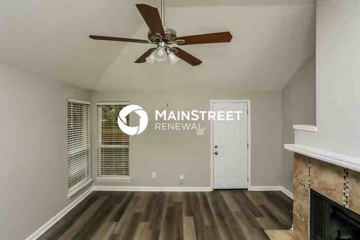 10368 Wood Heights Dr - Photo 2 of 15