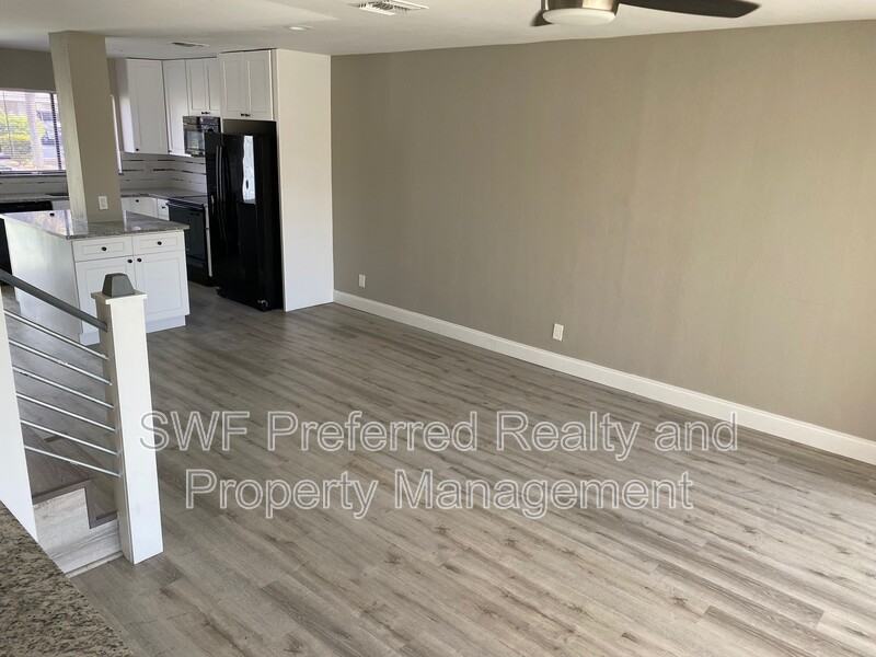 4318 Se 5th Ave #3 - Photo 4 of 11