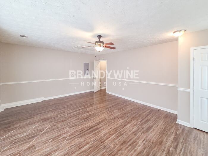 702 Dunaire Way - Photo 6 of 24