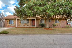 featured image of 3214 Sylvester Dr
