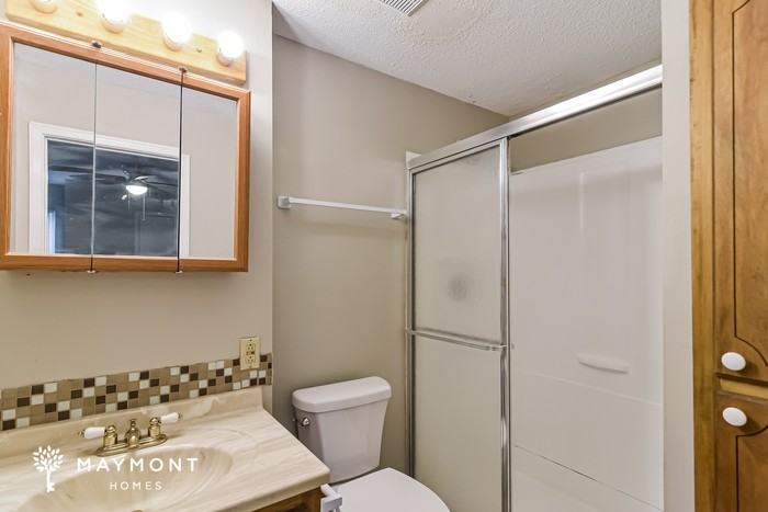 5805 Hyde Park Dr - Photo 7 of 12