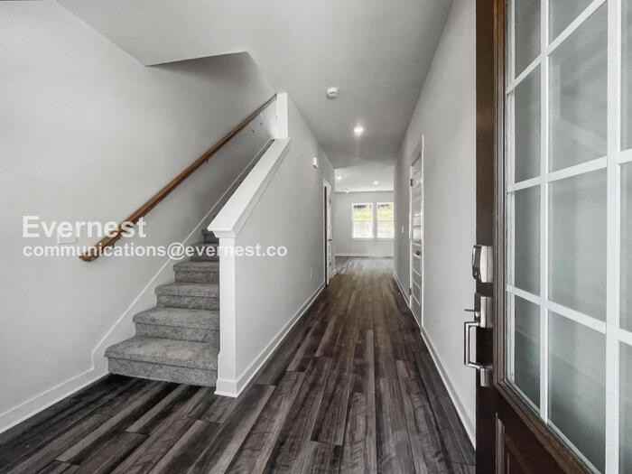 2284 Robert Gwynne Dr - Photo 7 of 23