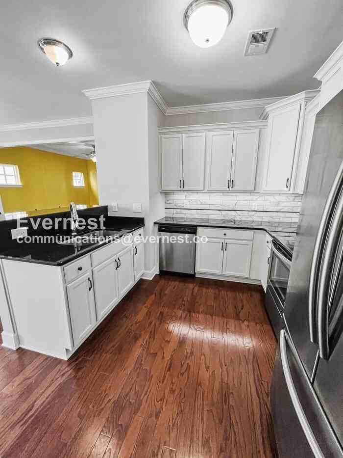 2007 Oak Trail Dr - Photo 3 of 23