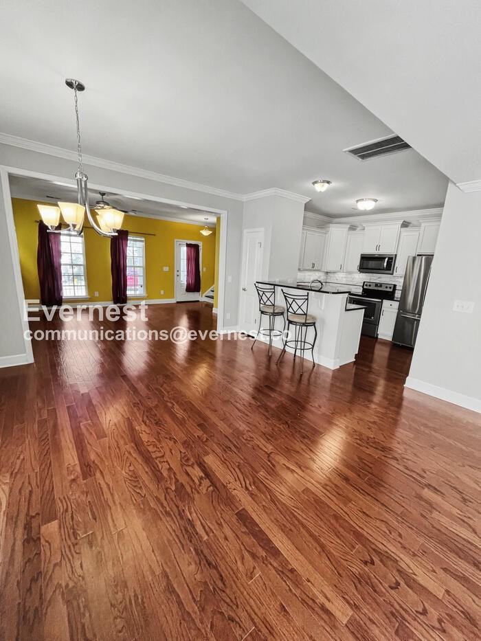 2007 Oak Trail Dr - Photo 4 of 23