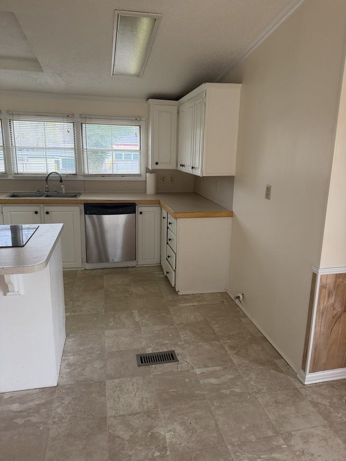 107 Shiloh Rd - Photo 5 of 14