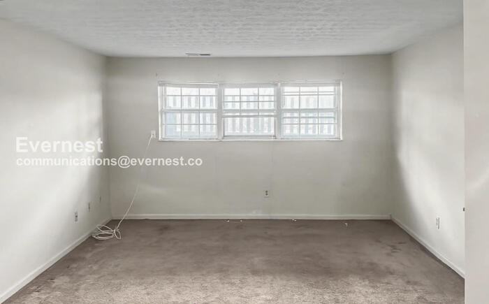 1450 Slade Ave #103 - Photo 5 of 21