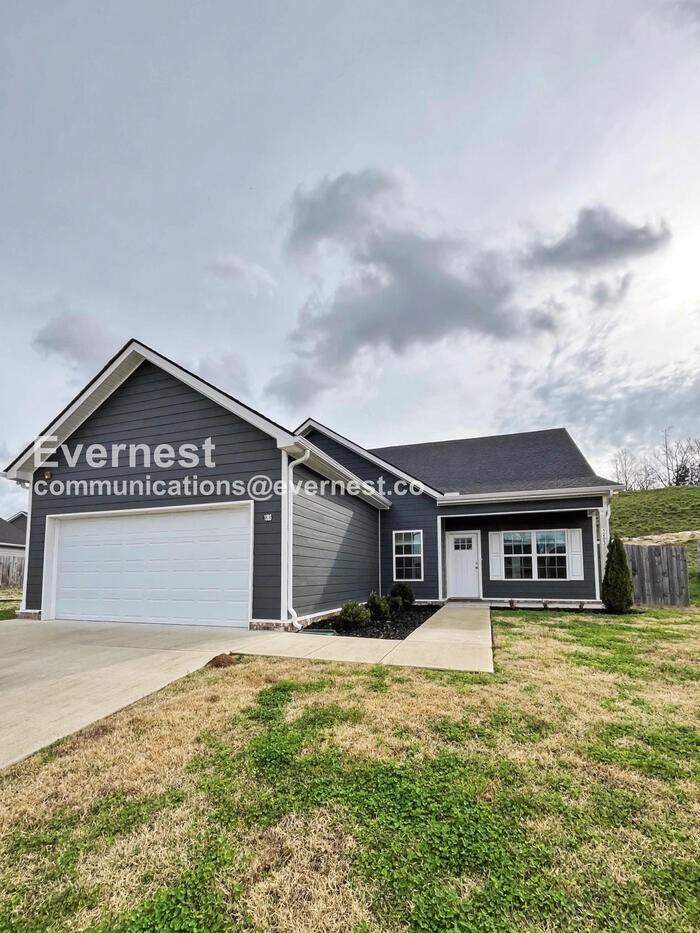 1203 Trestle Dr - Photo 2 of 34