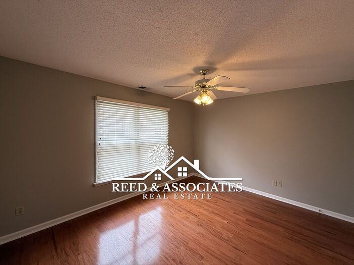 1173 Clear Creek Rd - Photo 7 of 11