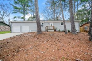 featured image of 951 Woodbridge Dr Ne