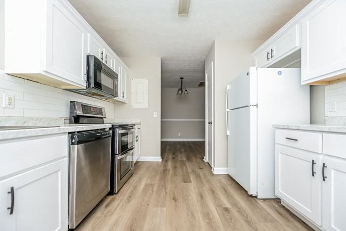 951 Woodbridge Dr Ne - Photo 5 of 15