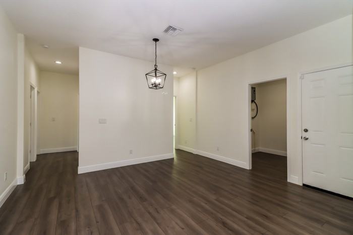 2001 E Wood St - Photo 6 of 18