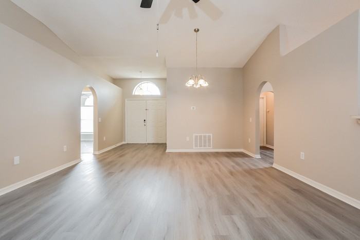 1169 Amanda Kay Cir - Photo 3 of 16