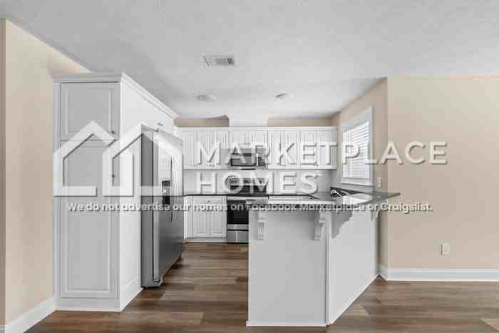 130 Downsbury Rd - Photo 7 of 30