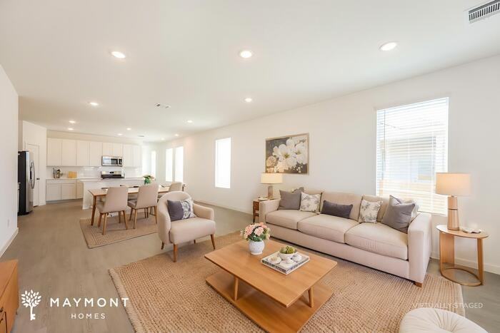 407 Kayden Ct - Photo 7 of 18