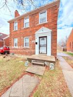 featured image of 5747 Lakepointe St