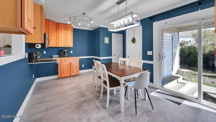 3921 Granada Dr #B - Photo 3 of 27