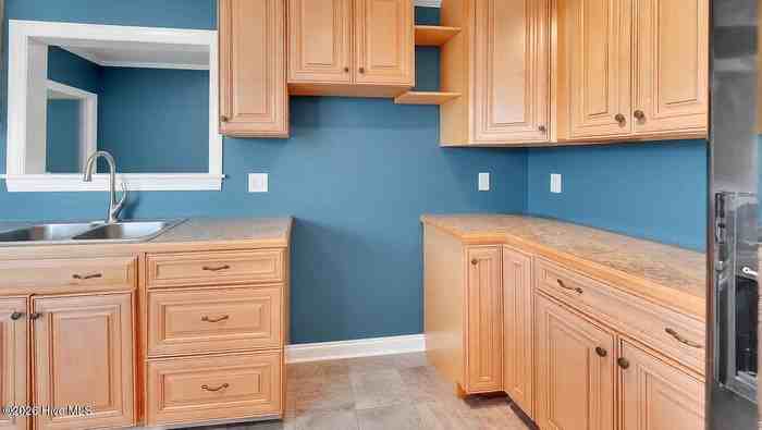 3921 Granada Dr #B - Photo 6 of 27