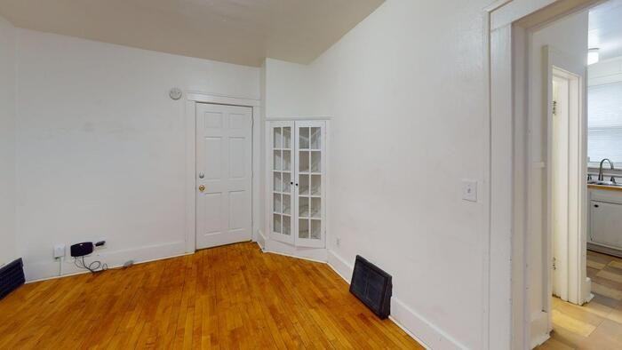 413 W Thayer Ave #2 - Photo 6 of 6