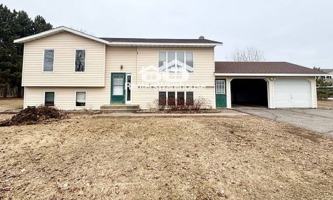 featured image of 4059 33rd St S