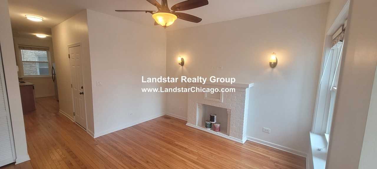 4954 N Ridgeway Ave #2 - Photo 5 of 20