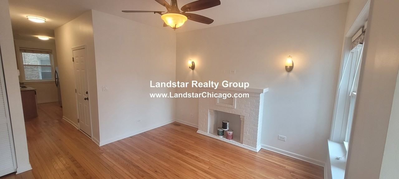 4954 N Ridgeway Ave #1 - Photo 5 of 20