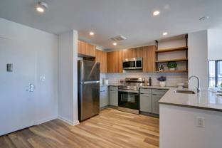 500 Market St #5A - Photo 1 of 1