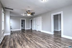 featured image of 168 Lloyd St #3