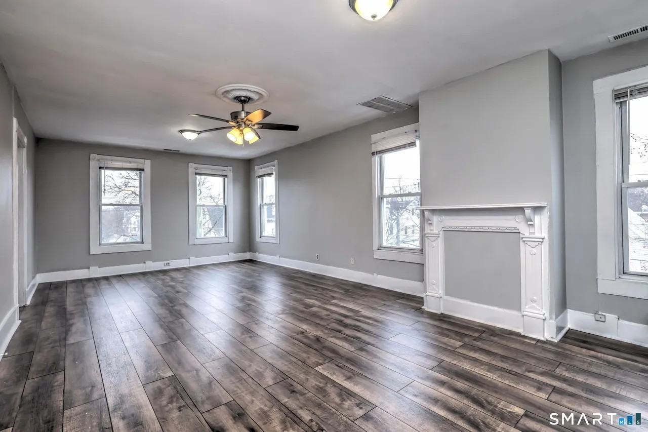 168 Lloyd St #3 - Photo 6 of 15