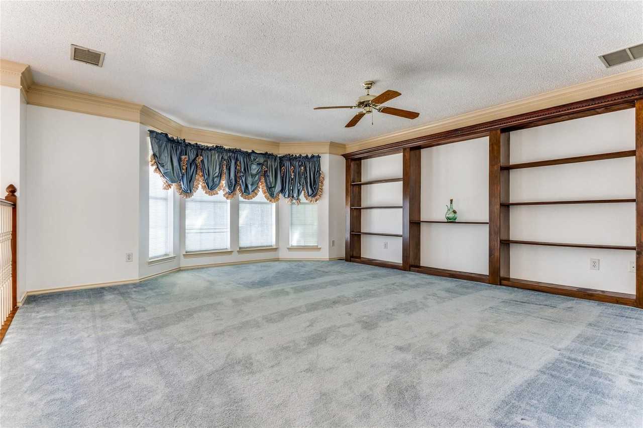 9117 Lakepointe Ave #NA - Photo 4 of 9