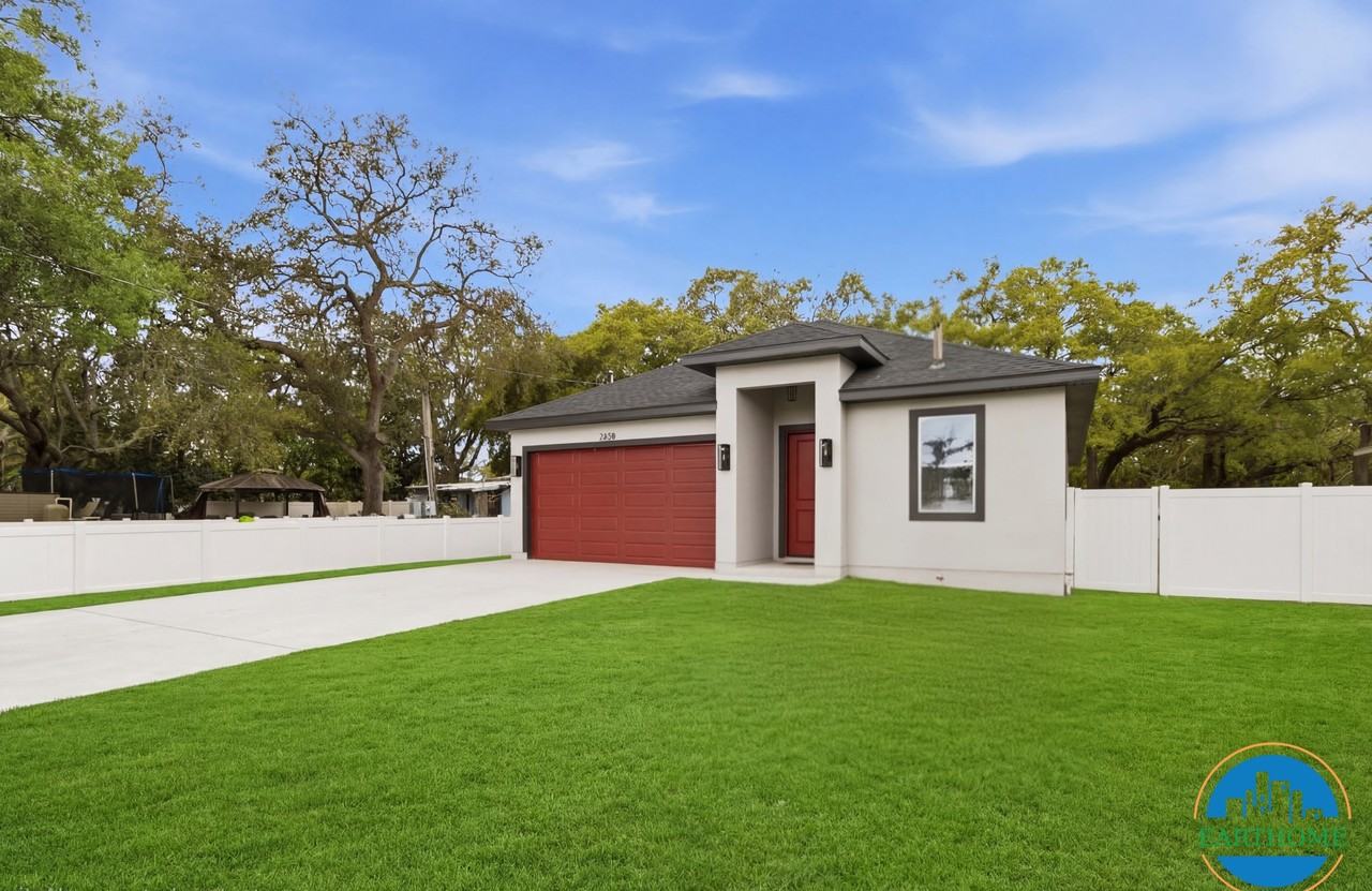 2608 Irene St #NA - Photo 4 of 32