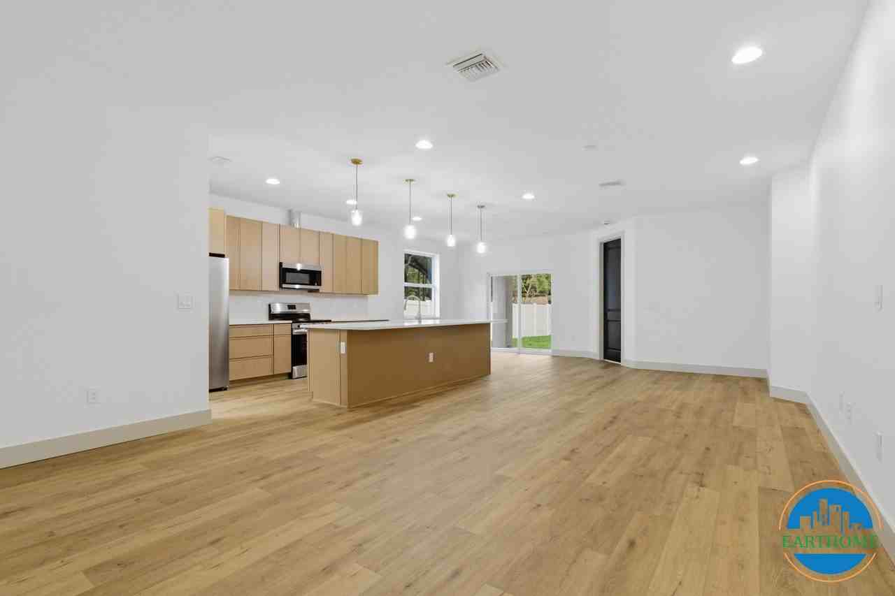 2608 Irene St #NA - Photo 6 of 32